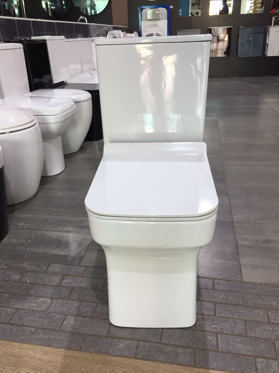 ROFEN WC