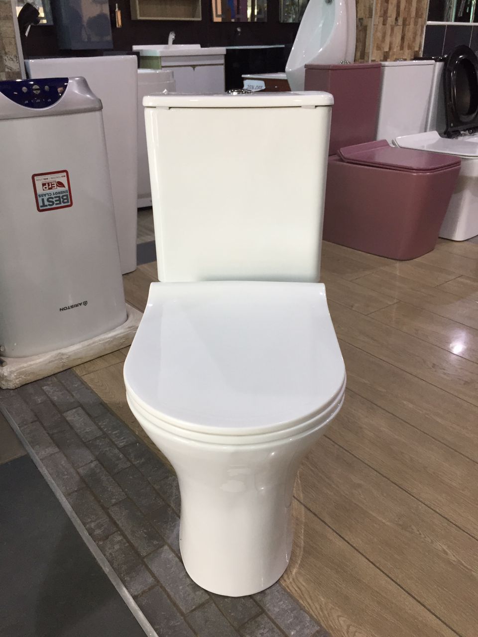 ROFEN WC