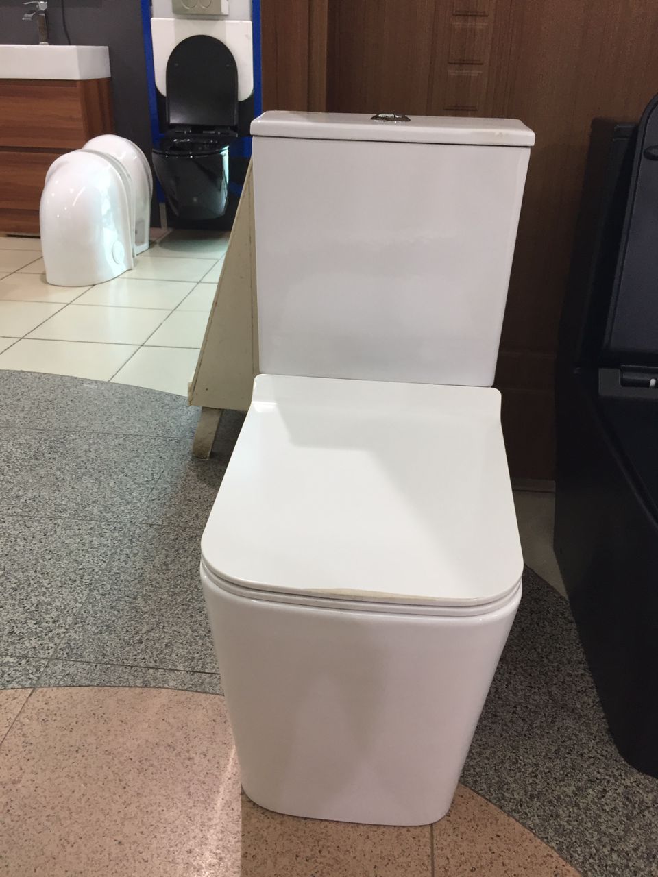 ROFEN WC