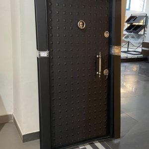 SECURITY DOOR COMPLETE (SINGLE) BLACK